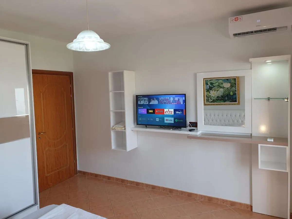 Asta Apartments 2 Vlorë アルバニア